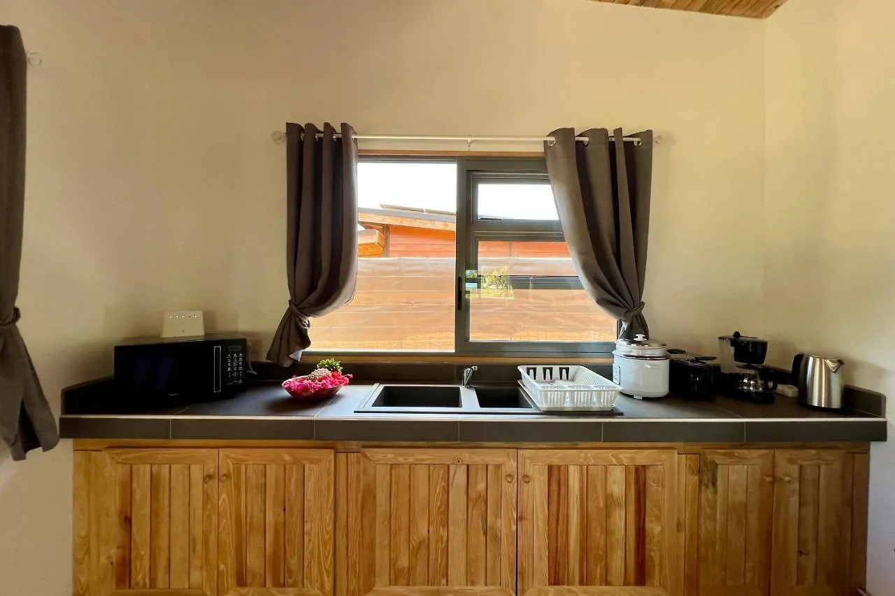 Haapiti Fare Tau Otaha - Comfy Cabin W Private Beach Access פולינזיה הצרפתית