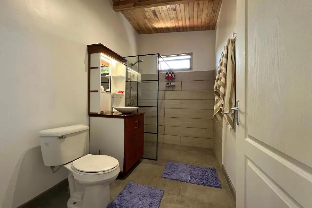 בקתה Haapiti Fare Tau Otaha - Comfy Cabin W Private Beach Access